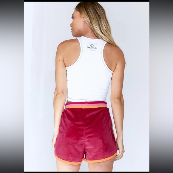 NWT PRINCESS POLLY- SIZE 4 VELOUR TRACK SHORT PINK - Picture 3 of 4